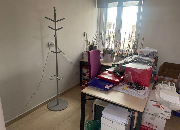 Vetrina con locale di 76 m² nel centro a 1.100 euro