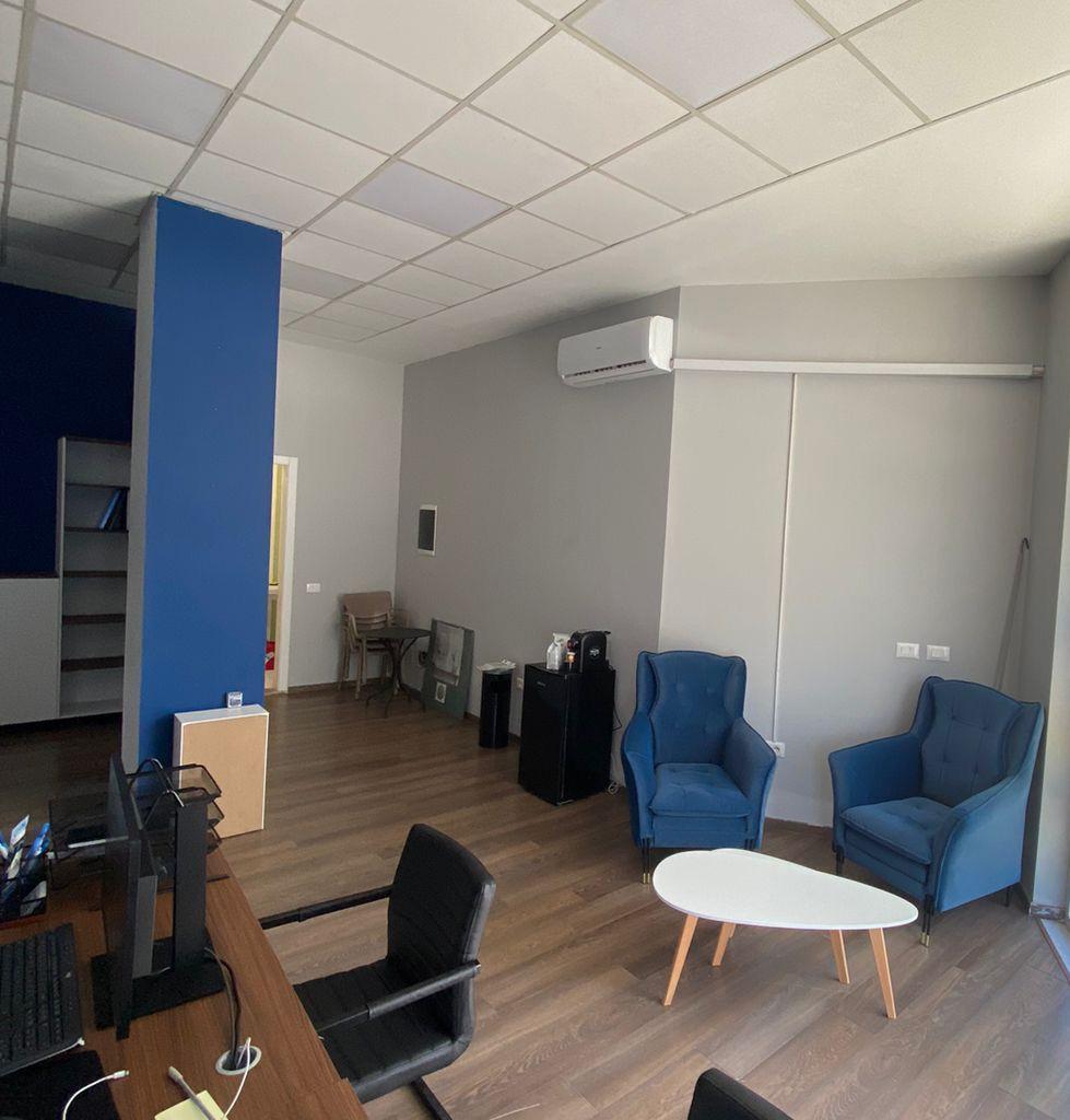 Apartment with 50 m2 for 21 December 750 Euro