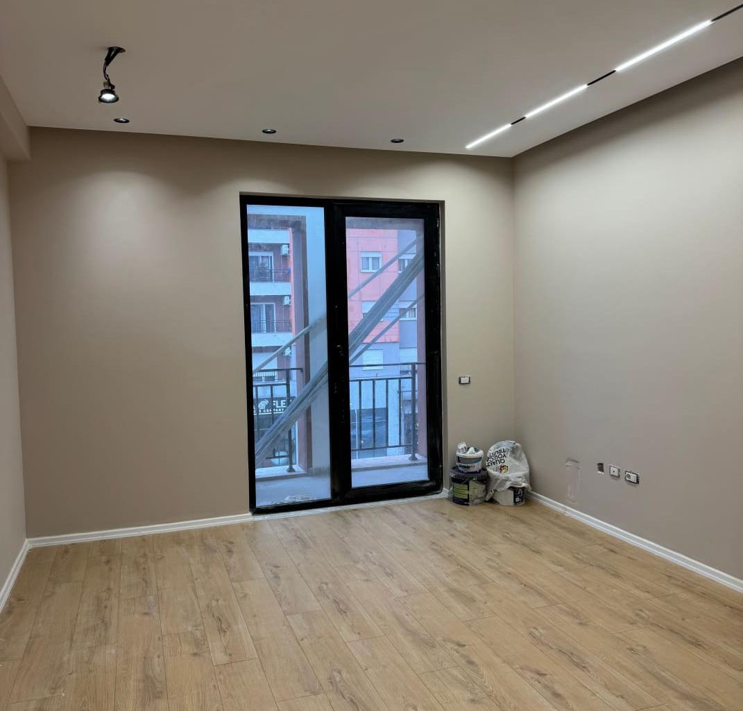 Store with 64 m2 in Astir for 45,000 LEK