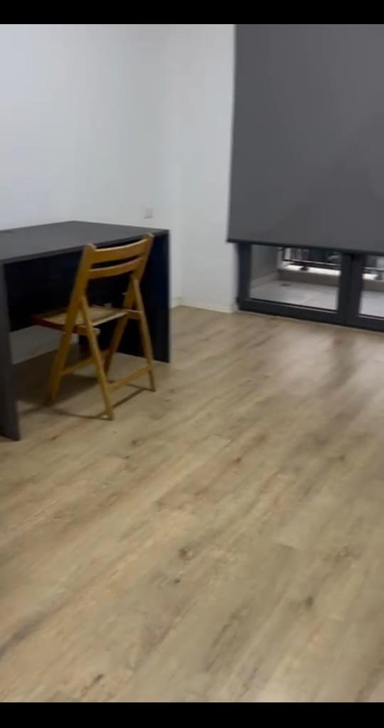 Commercial Space for Rent 67 m2 Siri Kodra 600 Euro
