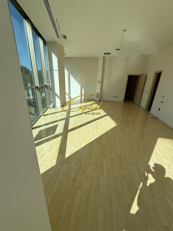 Ufficio in affitto 50 m2 Via Sami Frasheri 1.200 euro