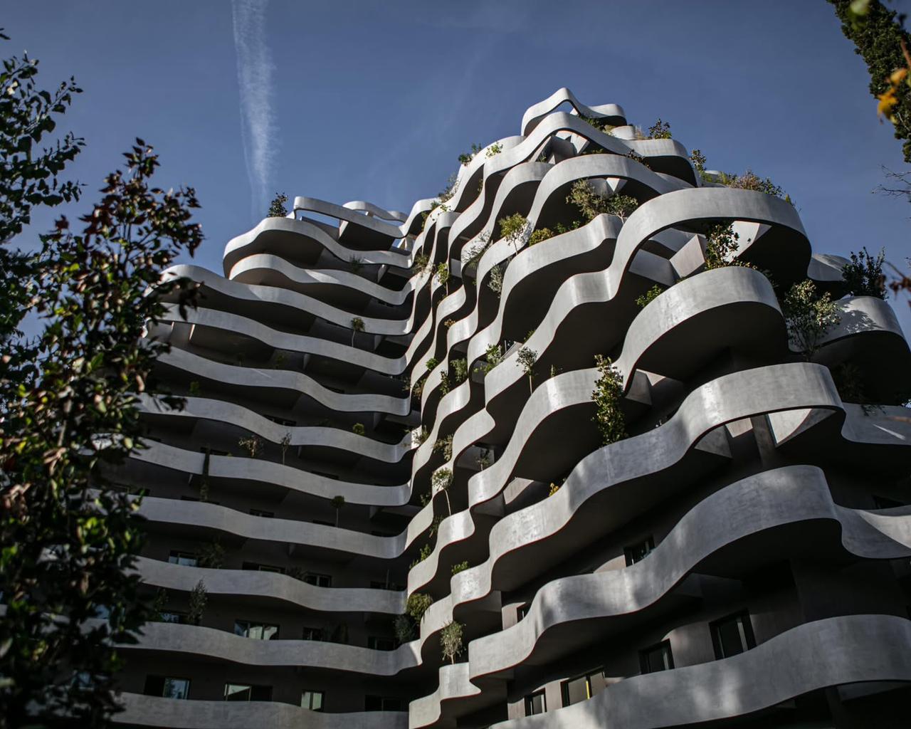 Appartamento con cortile, pavimento in laminato artificiale
