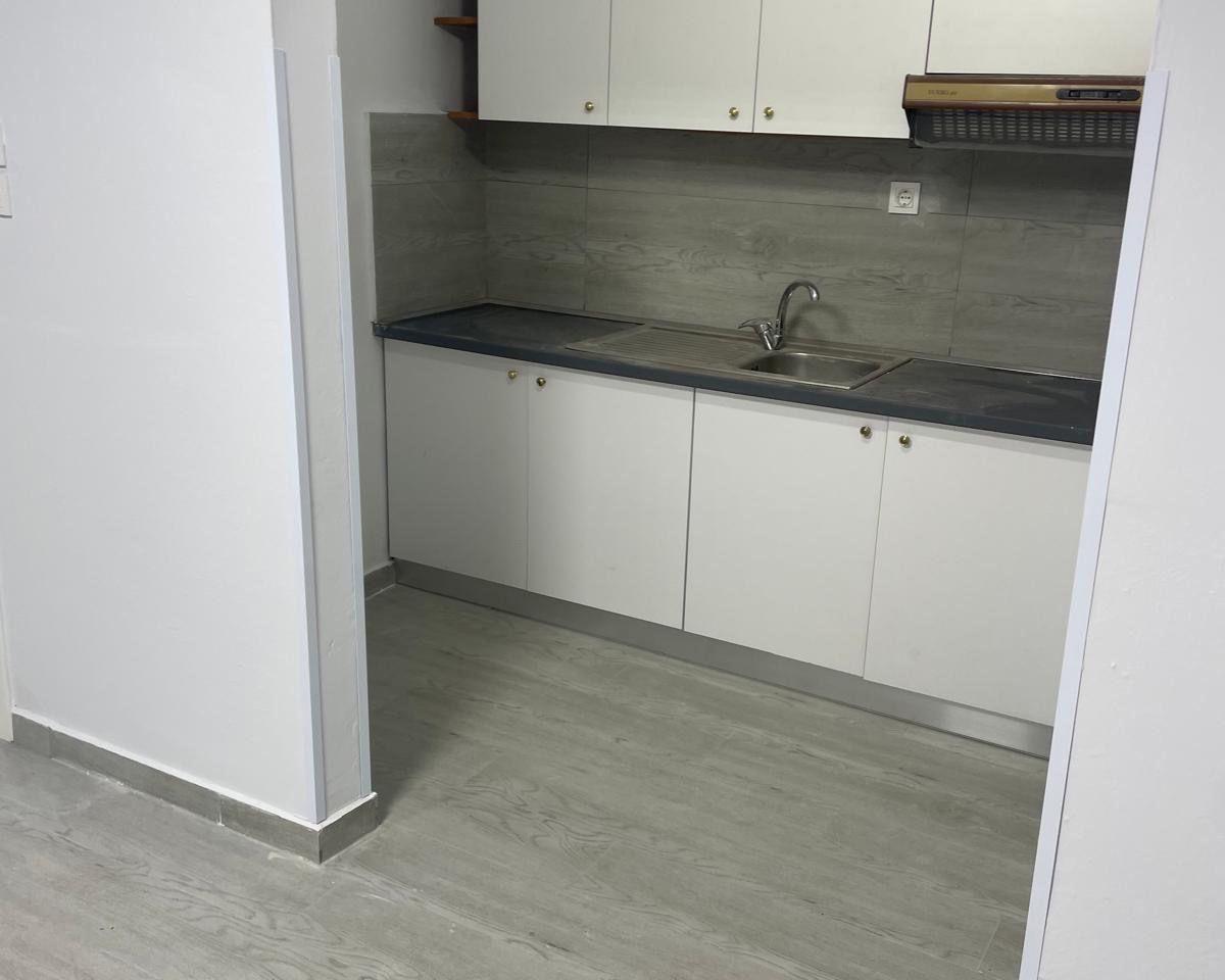 RENTAL WITH ROOM 113 m2 BULEVARD BAJRAM CURRI 800 EURO