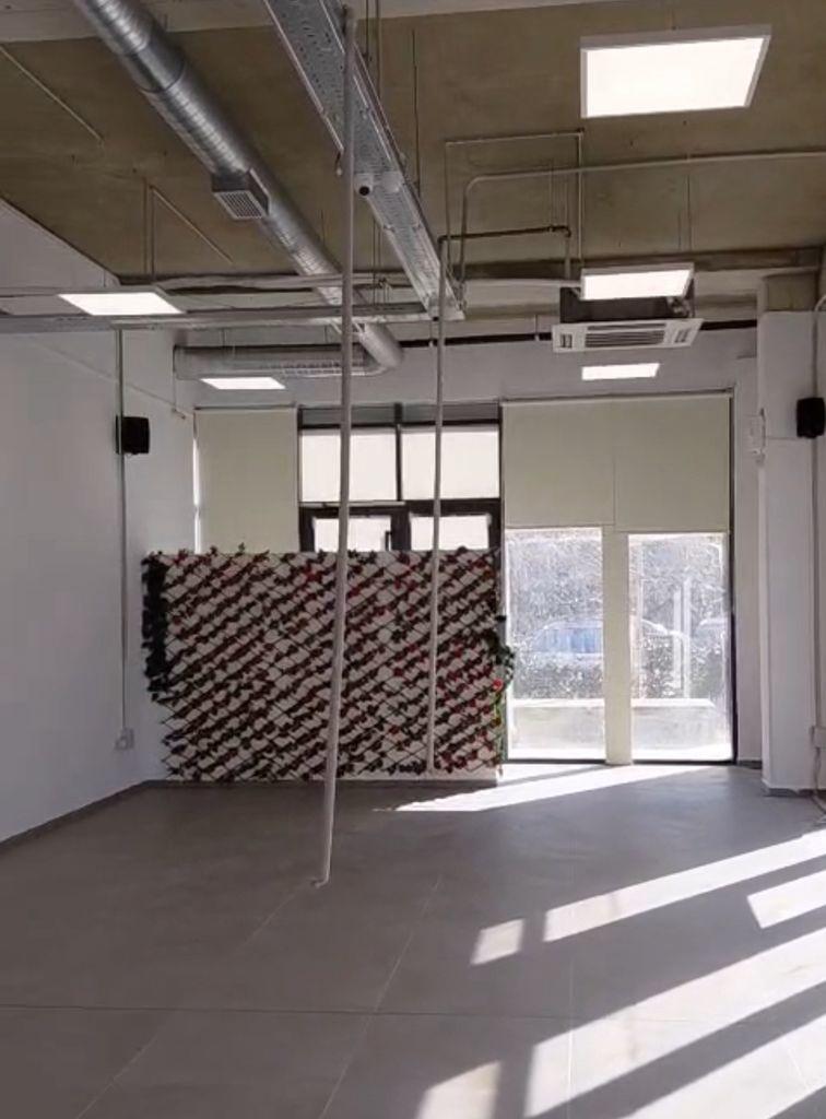 Zyra con Quota di 289 m² Zogu i Zi a 4.700 euro