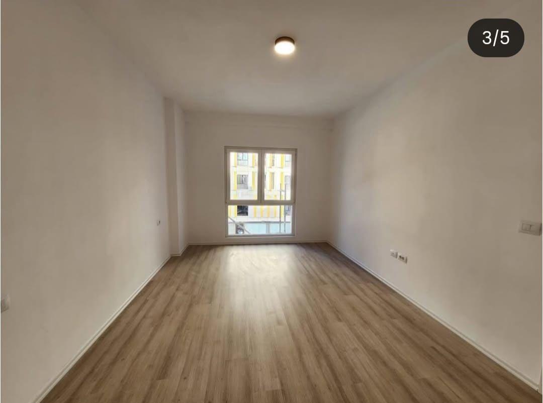 Ground Floor Shop 100 m2 Zogu i Zi 100,000 LEKE