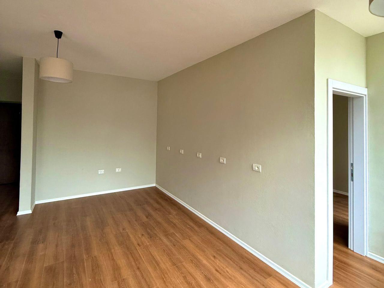 Zyra con Quota 65 m2, esposizione esterna