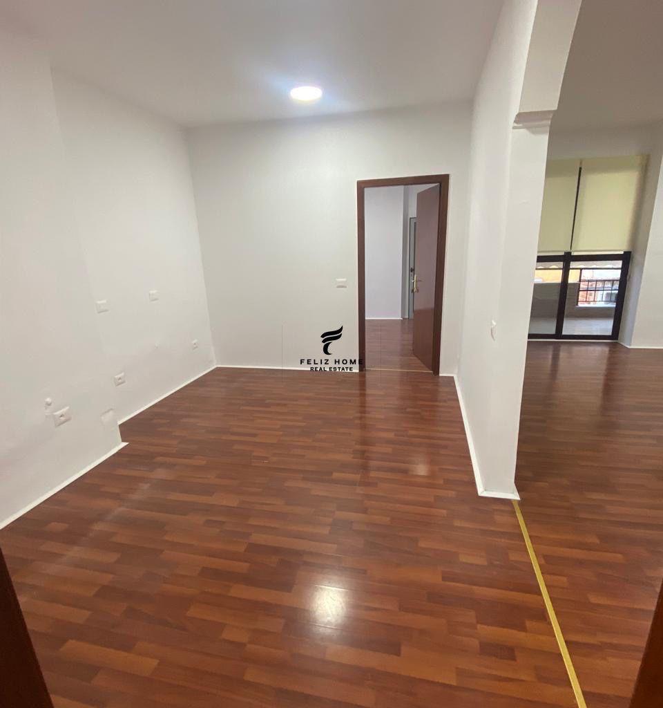 Apartment for Rent 120 m2 in Building 1400 Euro