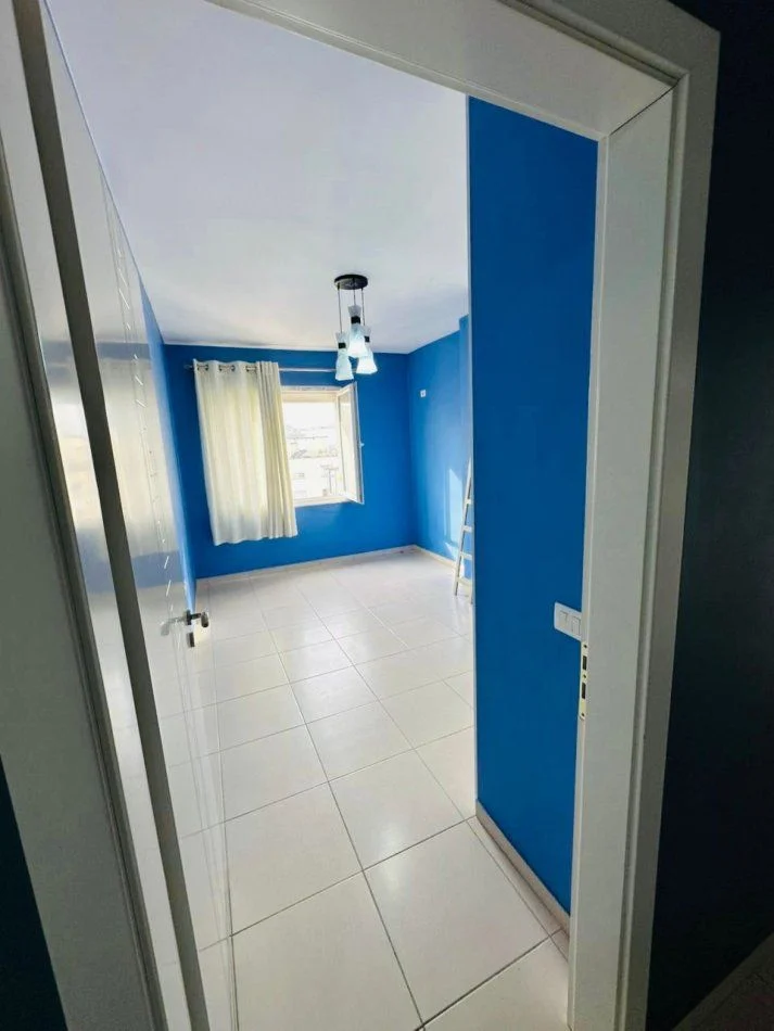 Tirane, Apartment for Sale 2+1+Balcony, 8th Floor, 90 m², €135,000 (ASTIR)