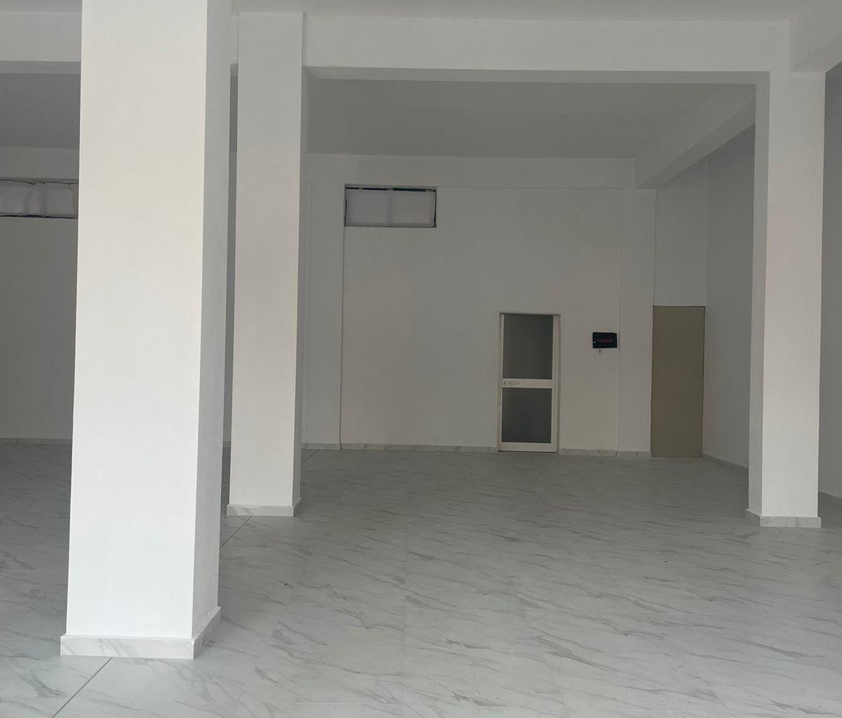 DYQAN ME QERA 120 M2 ALI DEMI 2.000 EURO
