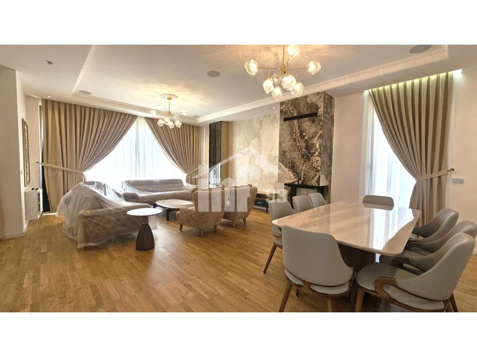 Tirana, 2-Storey Villa for Rent, 323 m², €5,000 (IN THE SUBURBS, ONLY 5 MIN FROM TEG)