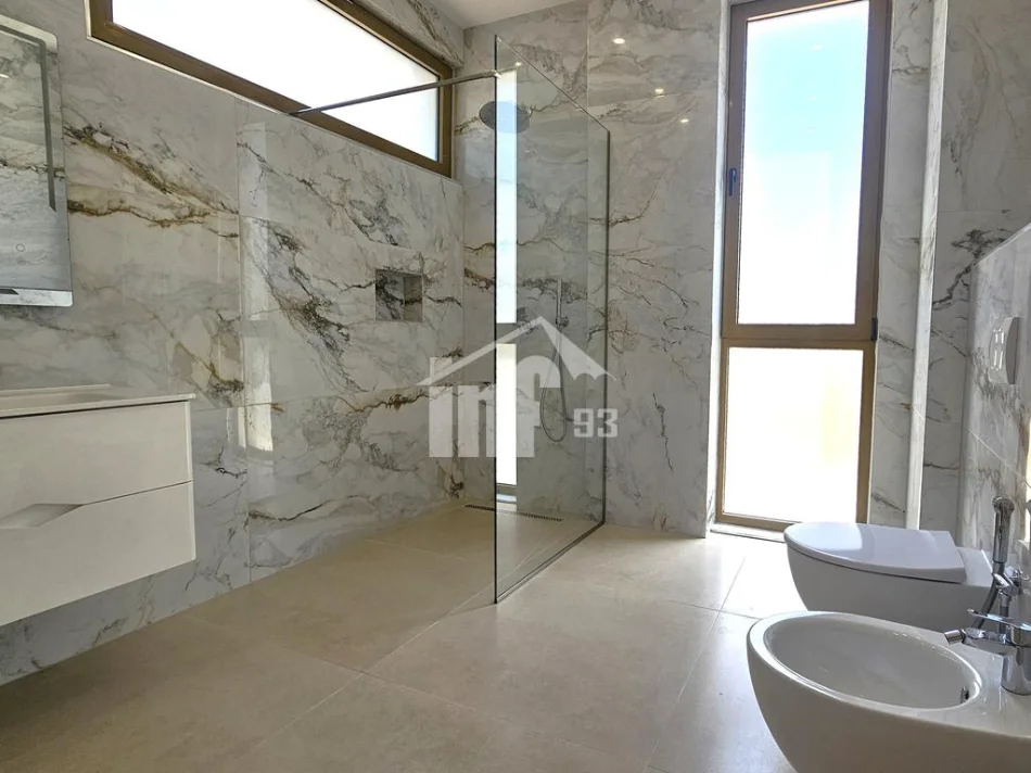 Tirana, 2-Storey Villa for Rent, 323 m², €5,000 (IN THE SUBURBS, ONLY 5 MIN FROM TEG)