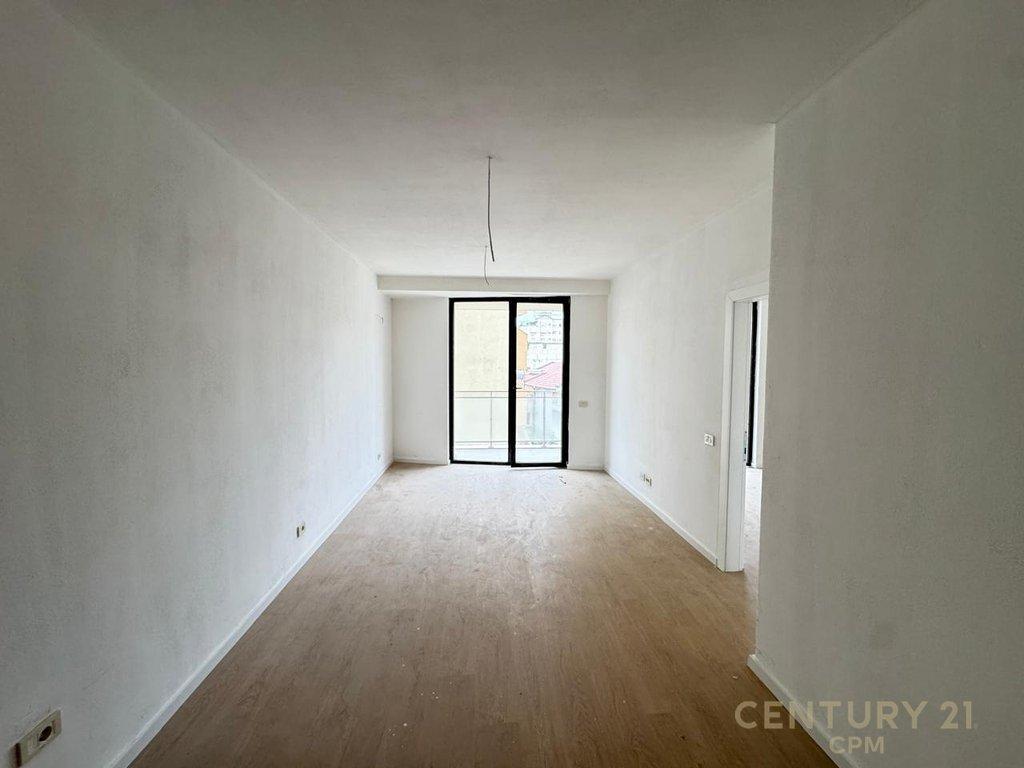 VENDESIM APPARTAMENTO 1+1 NEL RESIDENCE GOLDEN TOWER, VIA MINE PEZA!