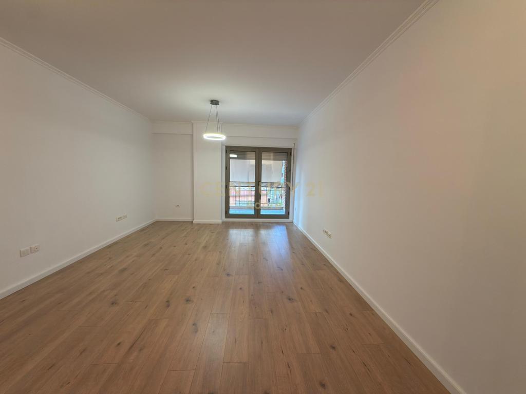 SHITET APARTAMENT 1+1 TEK KOMPLEKSI DELIJORGJI