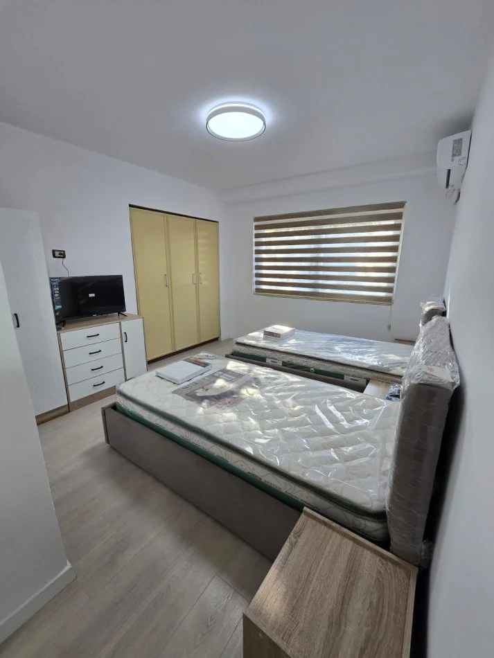 Tirana, Studio for Rent on the 2nd Floor, 34 m², €500 (MINE PEZA)