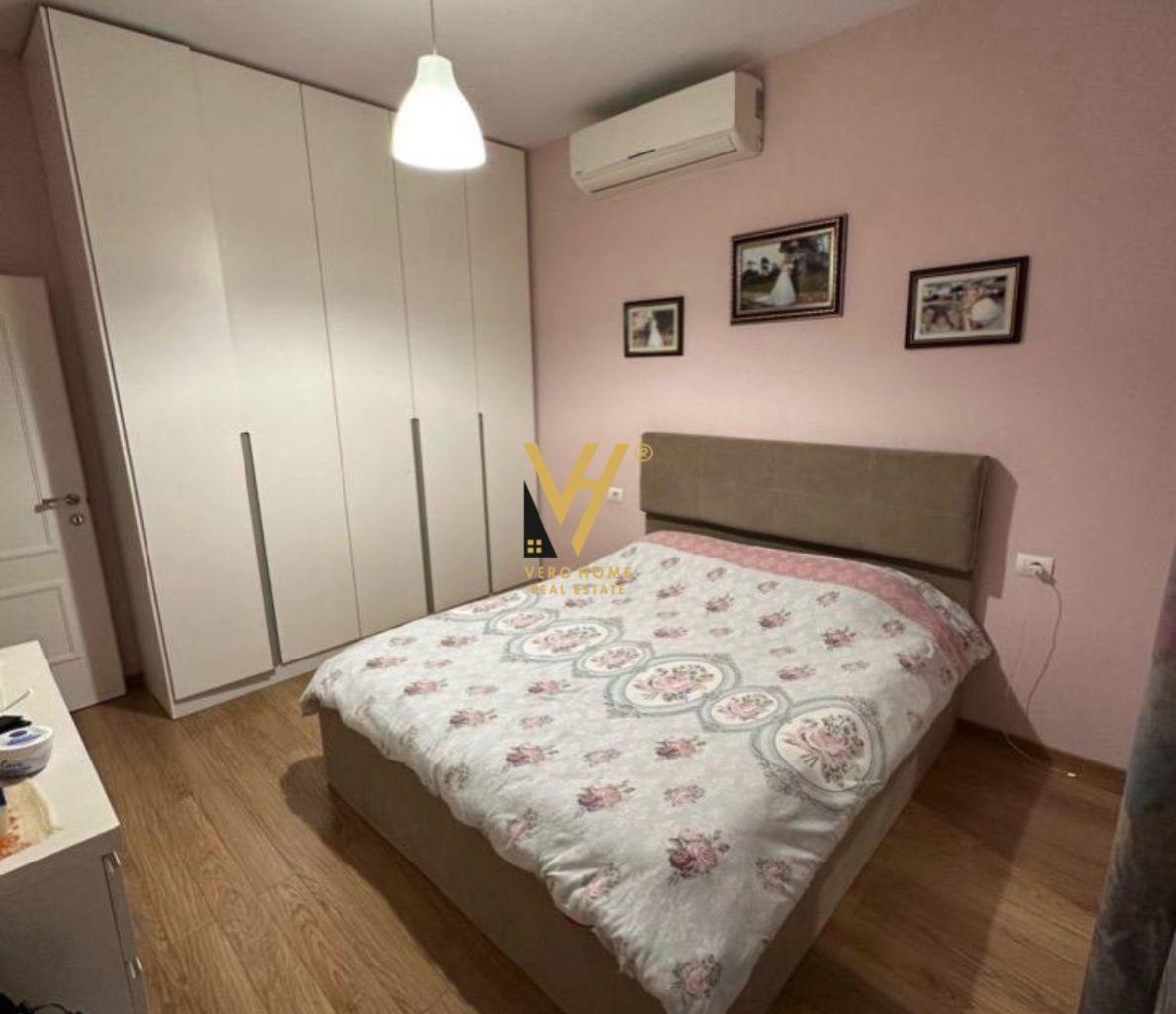 Affitto casa privata 2+1+balcone con cortile in istituto 600 euro