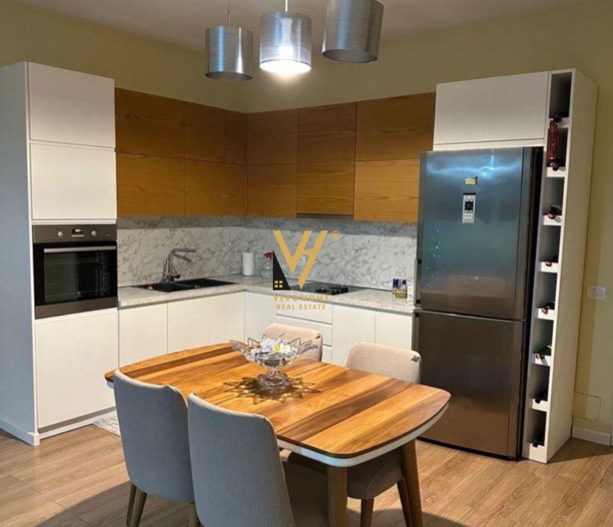 Affitto casa privata 2+1+balcone con cortile in istituto 600 euro