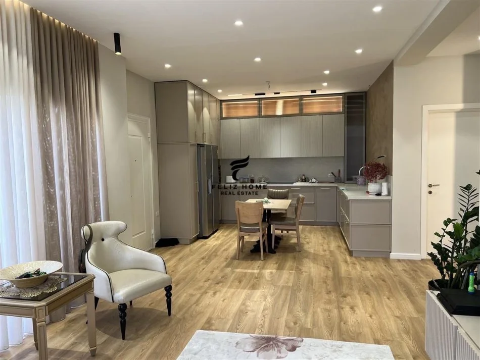 Tirana, Apartment for Rent 3+1, First Floor, 110 m², €950 (FOR SALE)