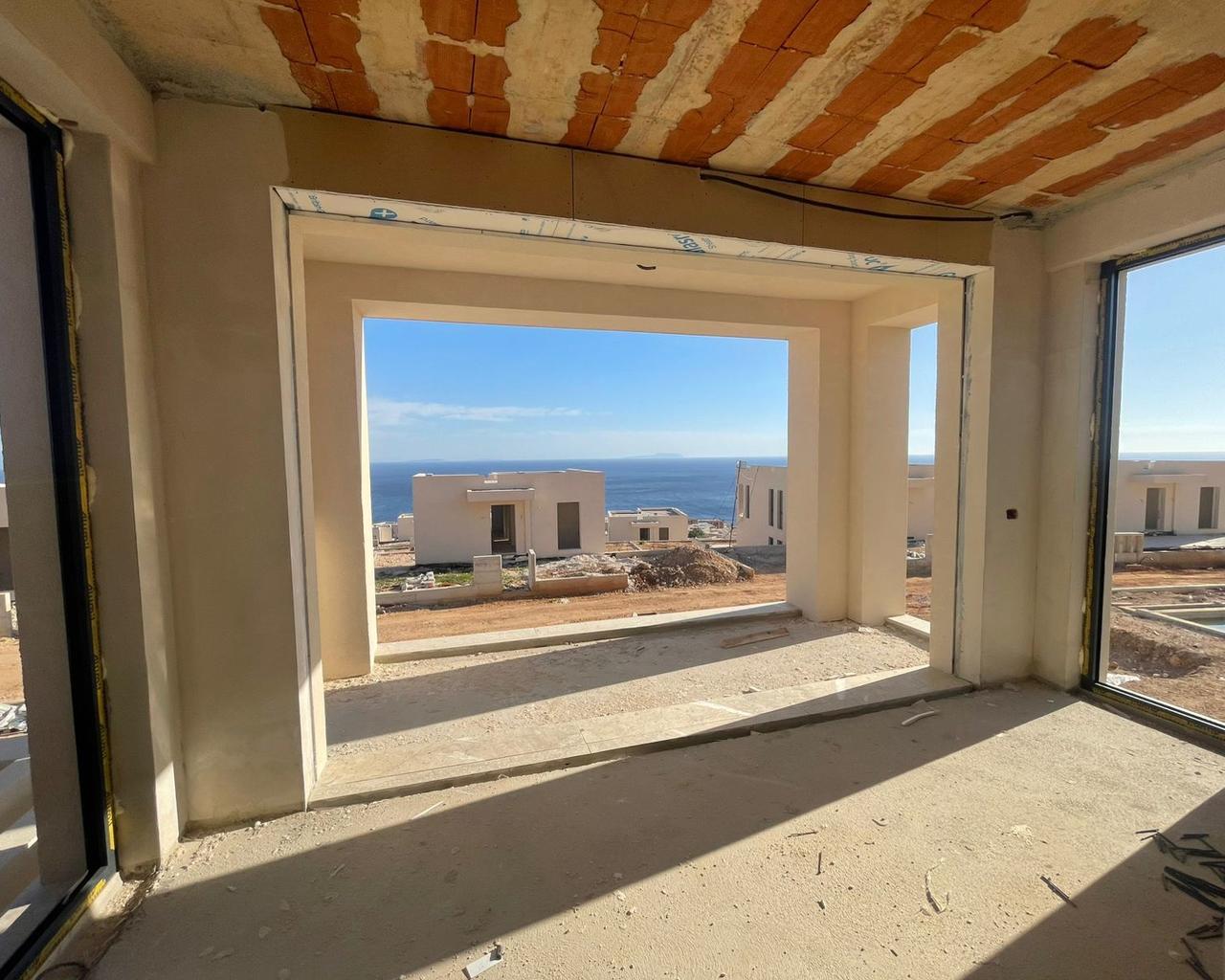 VENDESI VILLA 219m2 in complesso San Nicolas