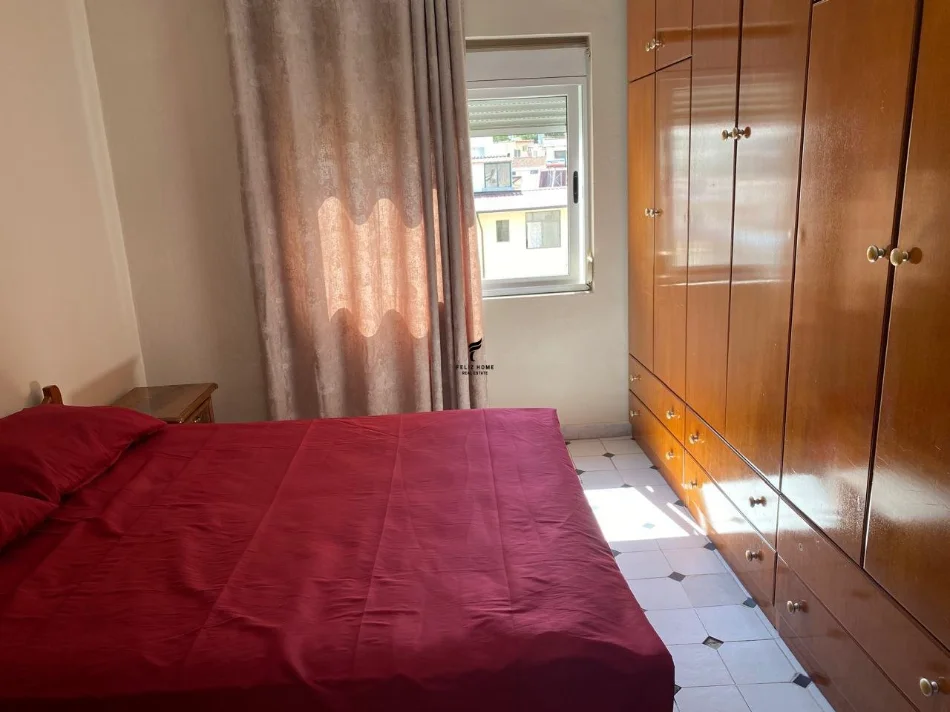 Tirane, affitto appartamento 2+1 Piano 5, 95 m² 680 € (VIA ELBASANIT)