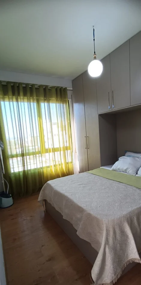 Tirane, affitto appartamento 1+1 Piano 7, 65 m² 600 € (Farmacia 10)