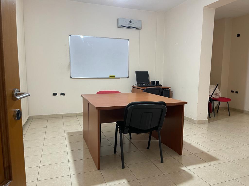 Ambiente ufficio con terrazza, Don Bosko