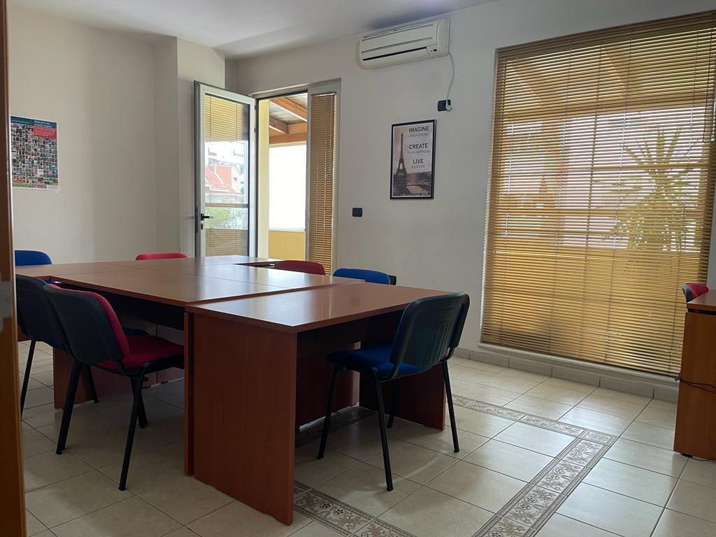 Ambiente ufficio con terrazza, Don Bosko