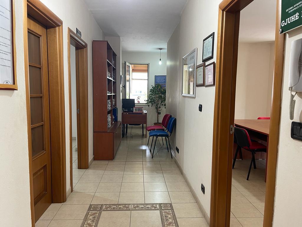 Ambiente ufficio con terrazza, Don Bosko