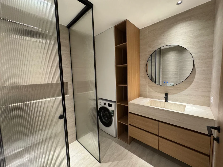 Tirane, affitto appartamento 1+1 al piano 4, 68 m² a 1.000 € (COMUNE DI PARISIT)