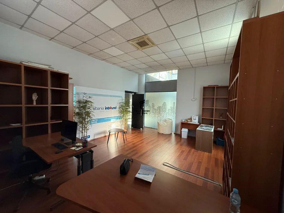 Zyra in affitto di 51m2 presso Willson, Olympia Center, €600 al mese