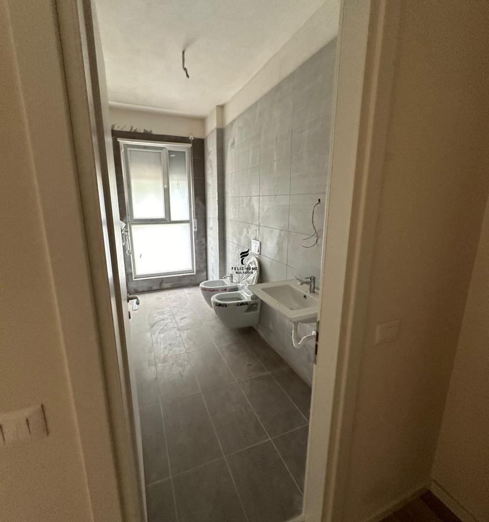 ZYRE ME QERA 100M2 DON BOSKO 60.000 LEKE FH-70314