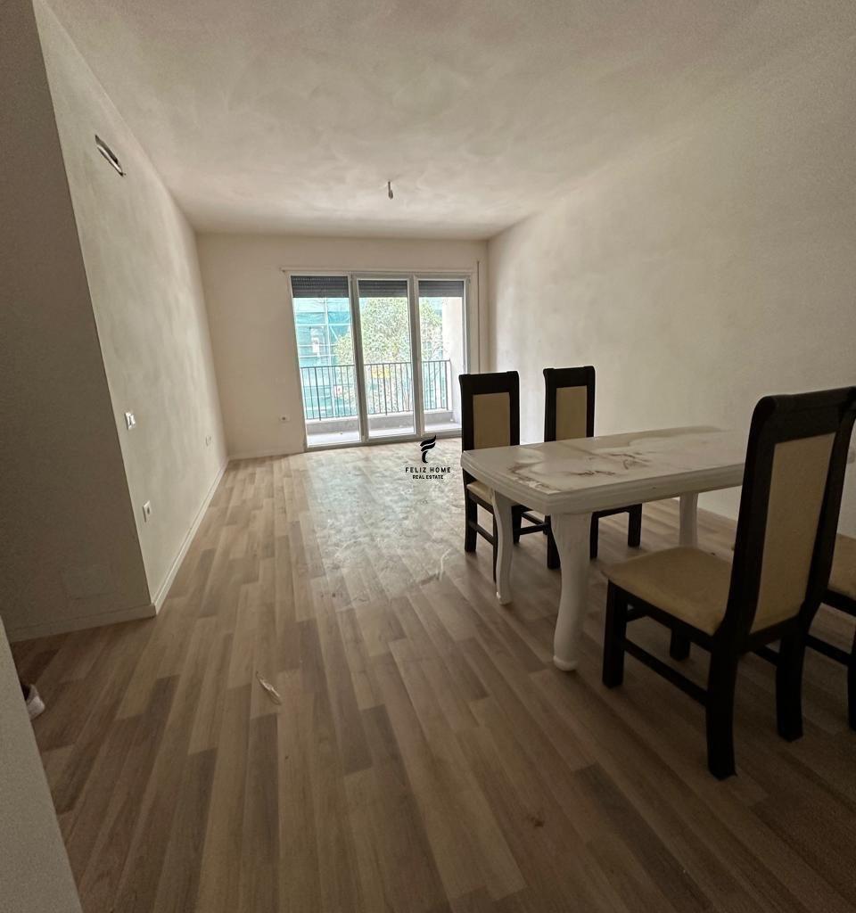 ZYRE ME QERA 100M2 DON BOSKO 60.000 LEKE FH-70314
