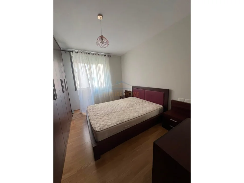 Tirana, 2+1 Apartment for Rent, Balcony, 2nd Floor, 98 m², €700 (Kodra e Diellit)