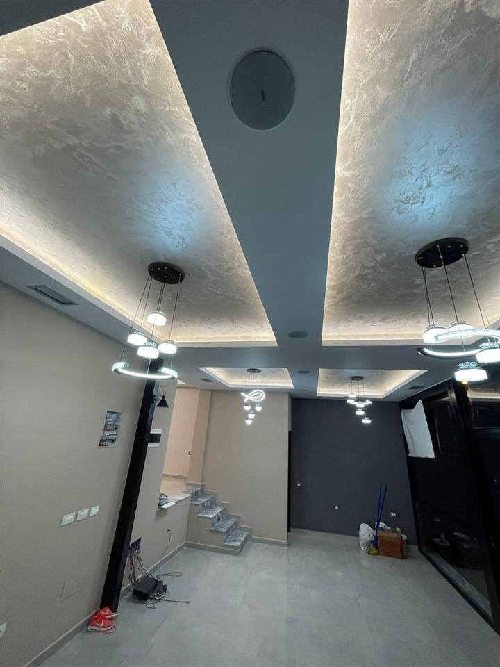 Vendesi Negozio di 65 m² in Ali Demi a 100.000 euro