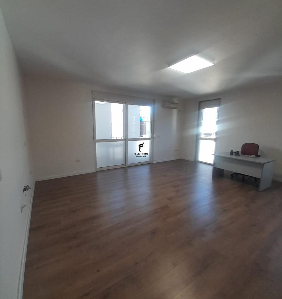 Commercial Space for Rent 80 m2, Kavajes Street, 70,000 LEK