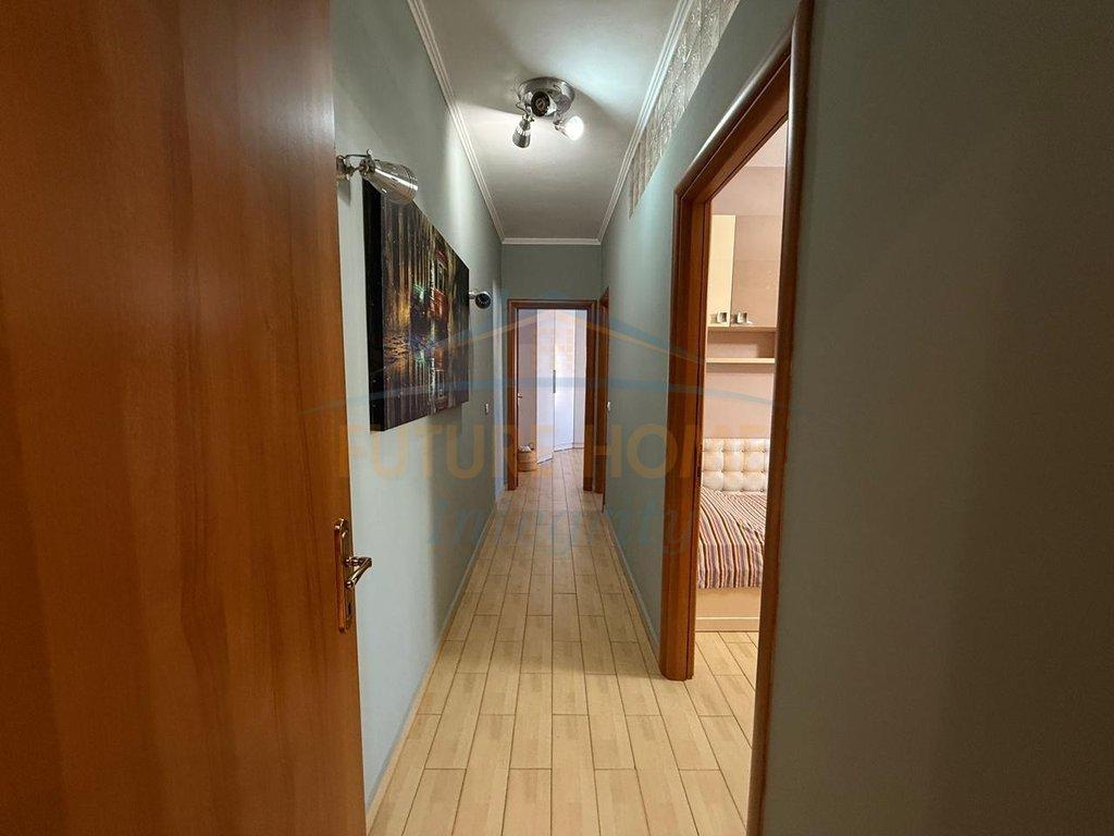 0692268458 Vendita, Appartamento 2+1, Pazari i Ri, Tirana
