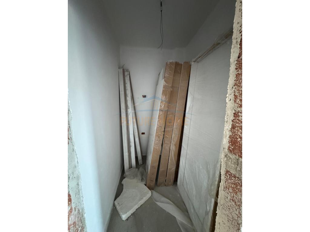 0692268458 Vendita, Appartamento 2+1+2, Lago Secco