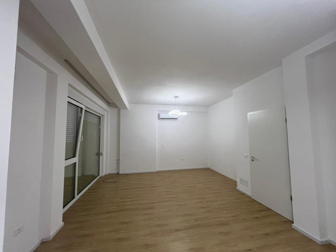 VILLA FOR RENT AT REZIDENCA ABA