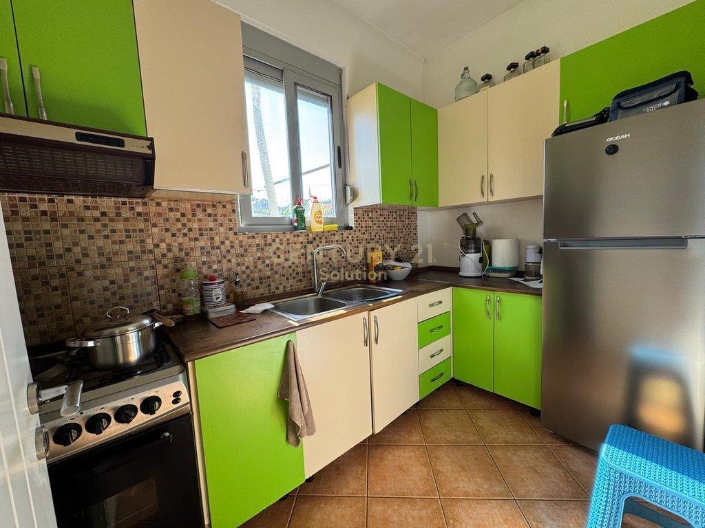 FOR SALE: Semi-Detached House + Land in Yrshek