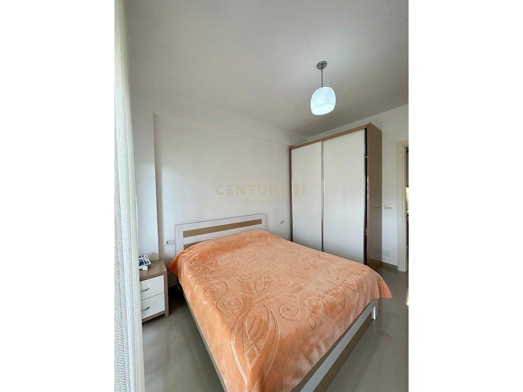 Appartamento 2+1 in vendita nel complesso Lura 3, Gjiri i Lalz