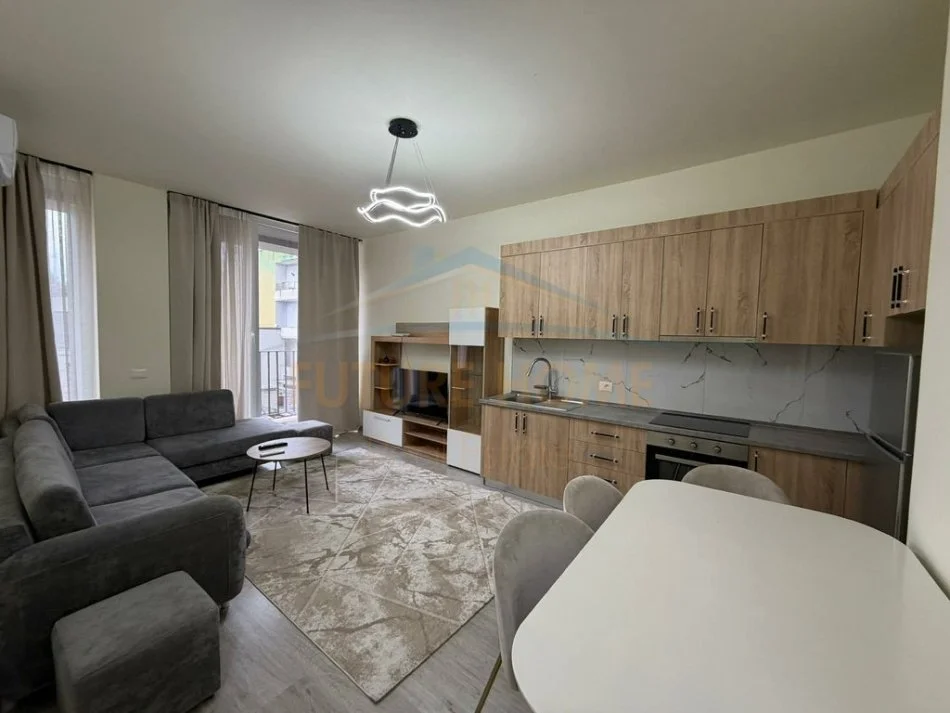 Tirane, shitet apartament 1+1 Kati 1, 68 m² 185.000 € (Rruga Riza Cerova)