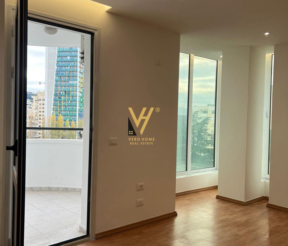 Affitto ufficio 190 m2 presso AIR ALBANIA a 2.000 euro