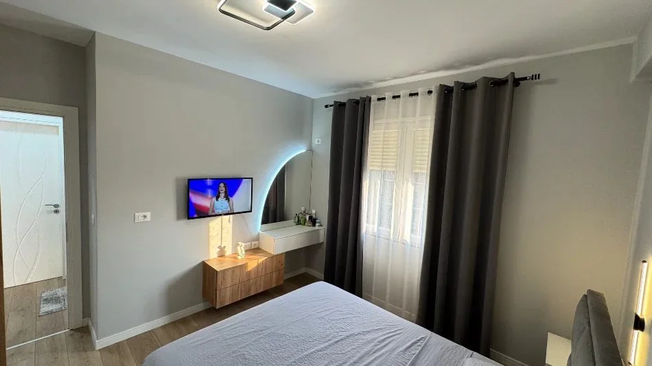 Tirana, apartment for sale 2+1, 6th Floor, €110,000 (Donald Trump Boulevard)