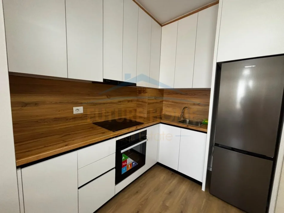 Tirana, 1+1 Apartment for Rent, 3rd Floor, 470 € (Urban Gate, Unaza e Re)