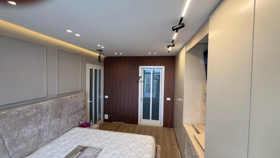 Tirane, vendesi appartamento 2+1 Piano 7, 108 m² 250.000 € (VIA DIBRES)