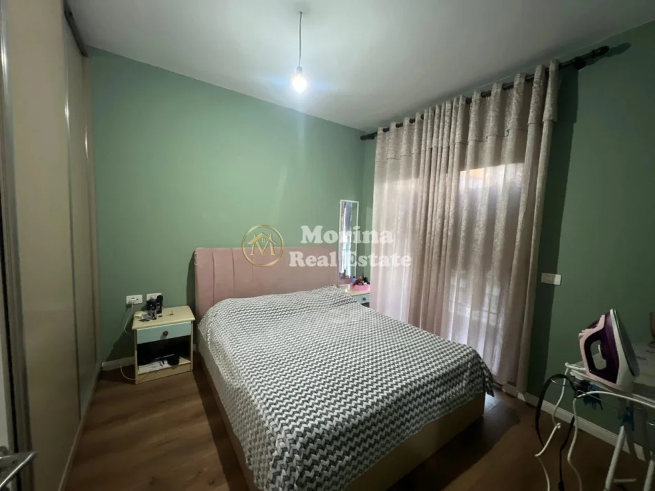 Tirane, vendesi appartamento 1+1 Piano 5, 55 m² 105500 € (Yzberisht)
