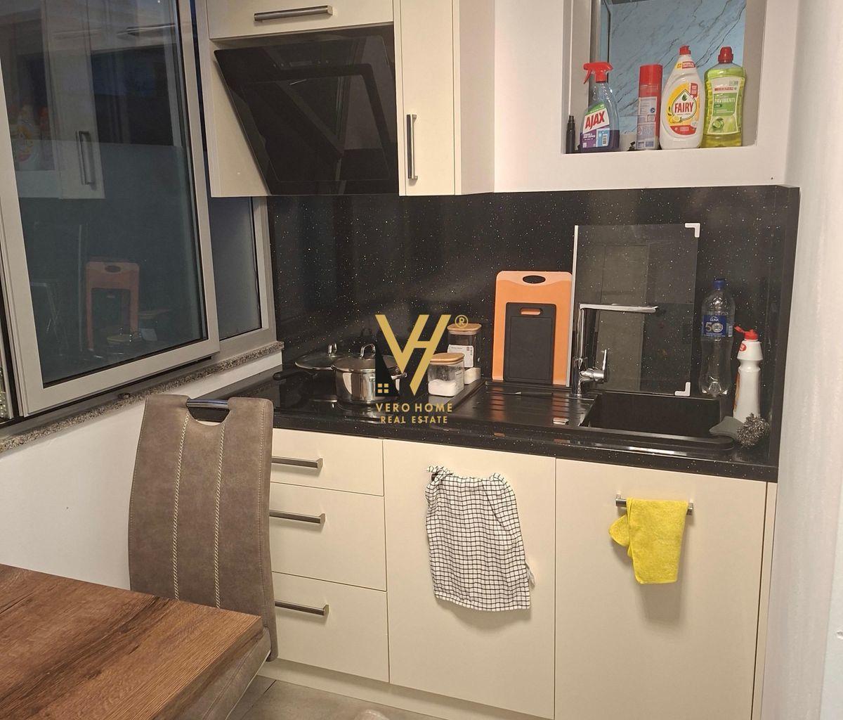 AFFITTO APPARTAMENTO 1+1+PIANO CON VISTA COMUNE PARIGI 75.000 LEKE