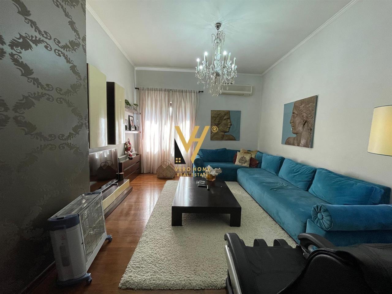 SHITET APARTAMENT 2+1 TEK RRUGA E DIBRES 360.000 EURO