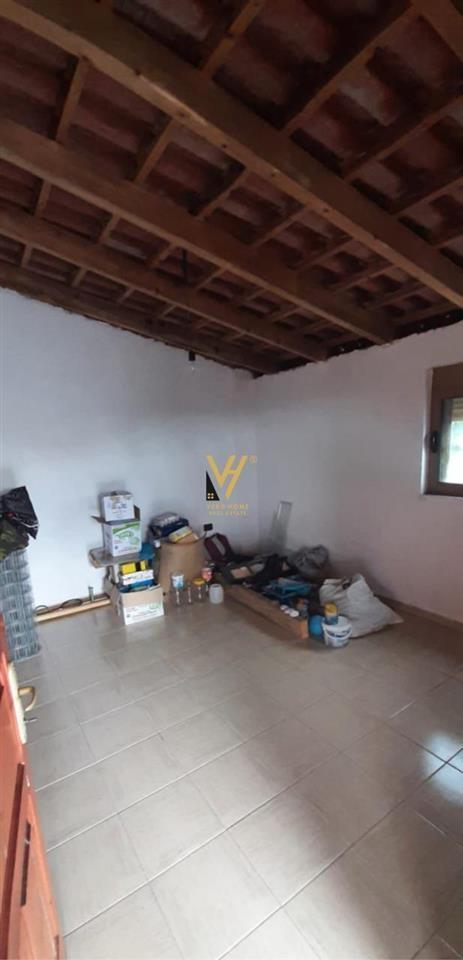 SHITET VILE 3 KATESHE TEK VILAT AMERIKANE 440.000 EURO