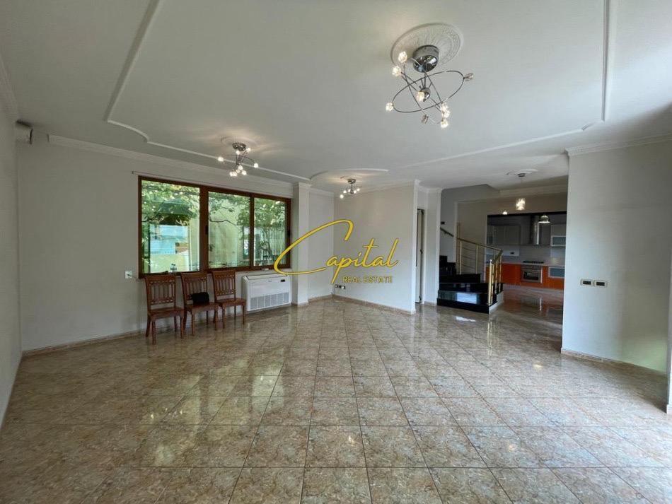 VILLA WITH 254 M2 LOT IN KODRA E PRIFTIT AREA FOR 130,000 LEK
