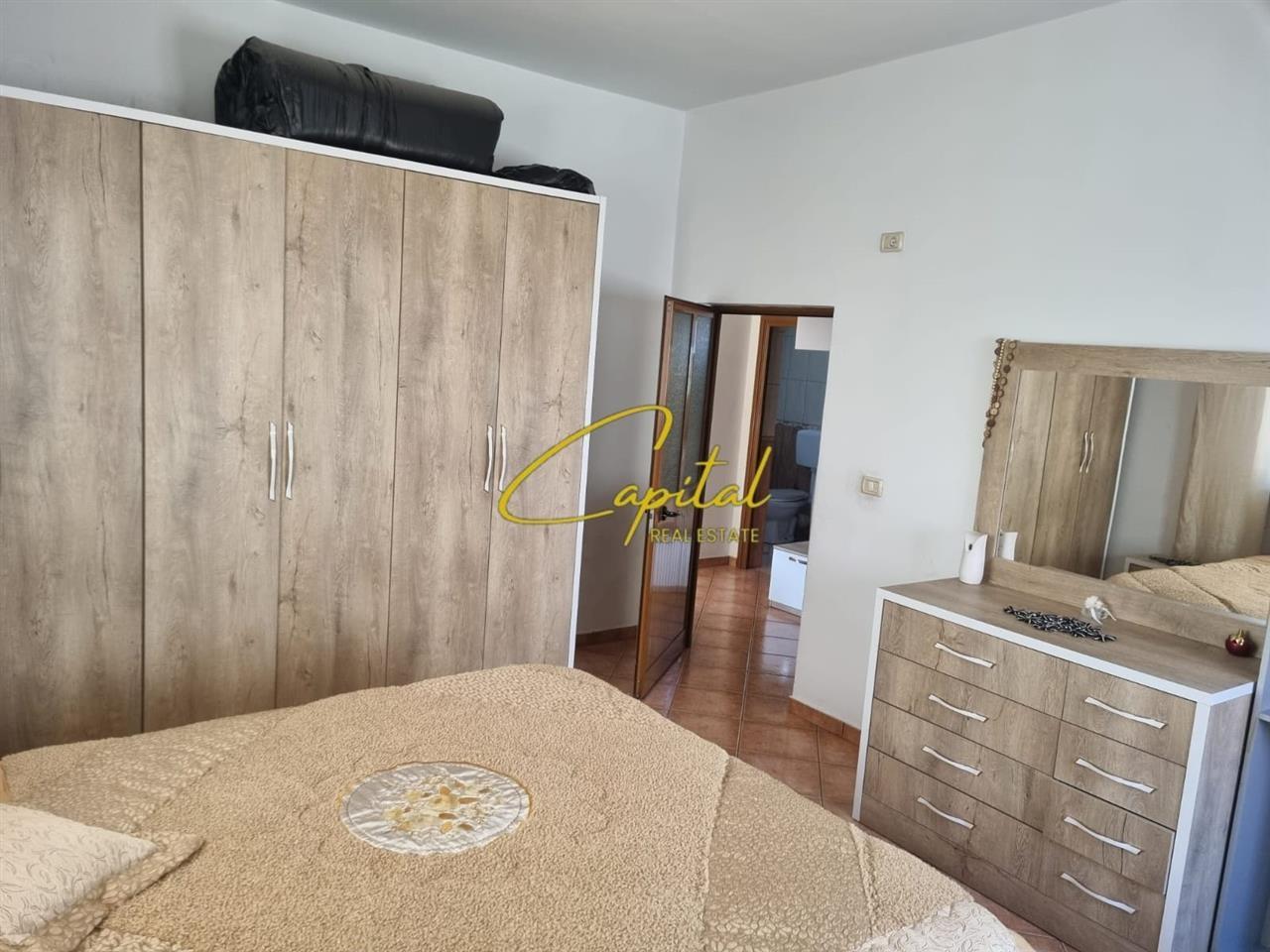 VILLA PRIVATA IN AFFITTO DI 213 M2 YZBERISHT A 1.100 EURO